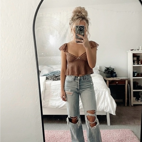 Tops - Chic Brown Ruffle Sleeve Crop Top